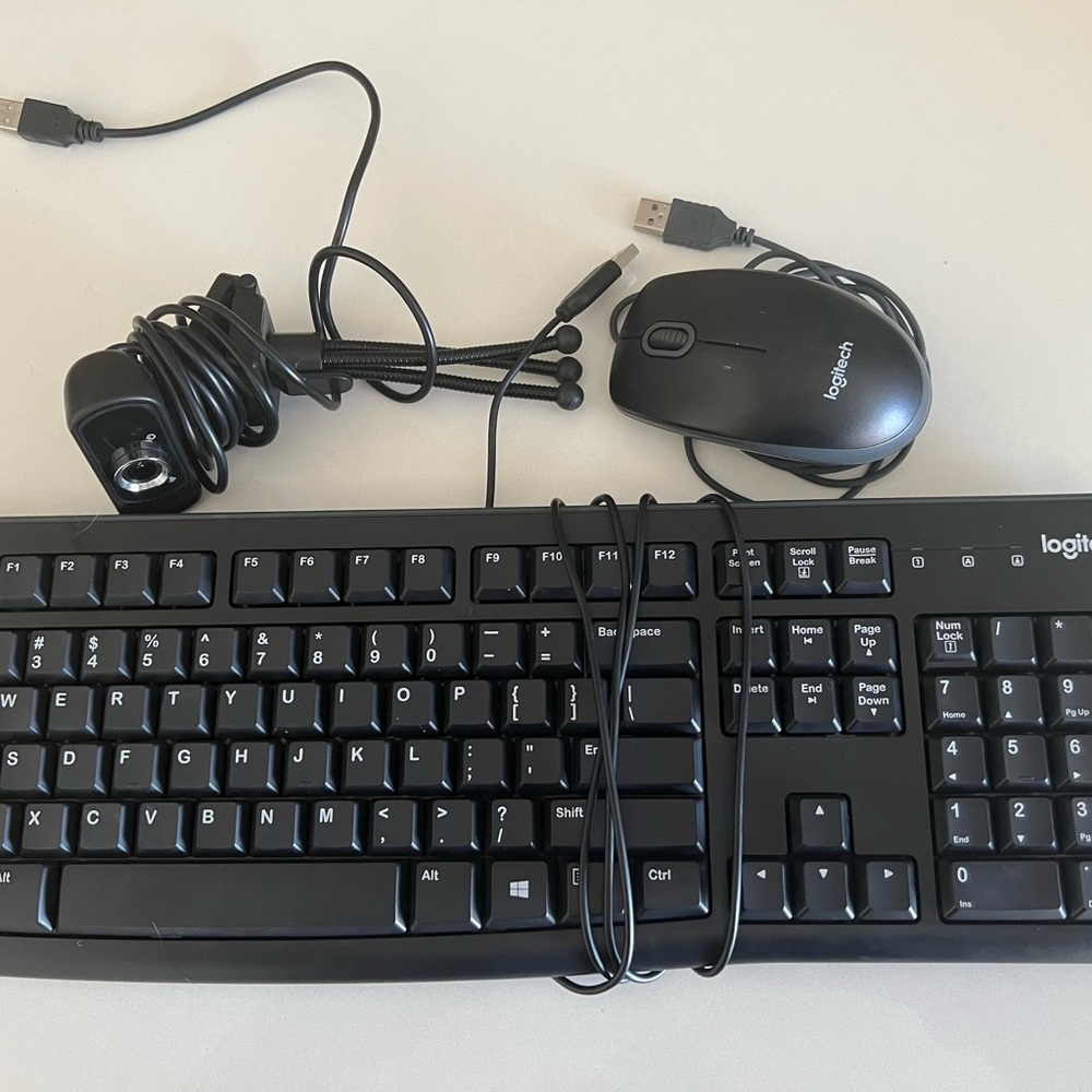 USB keyboard, mouse and camera